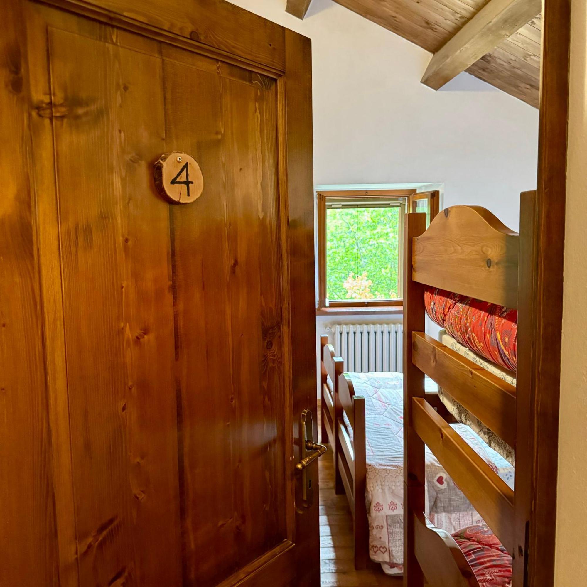 Albergo Ristorante Ca Di Veroli Bagno di Romagna Exteriör bild